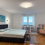 Yacht Marina * Póla