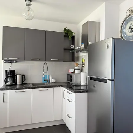 Yacht Marina Apartment