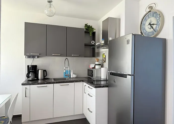 Yacht Marina Lägenhet